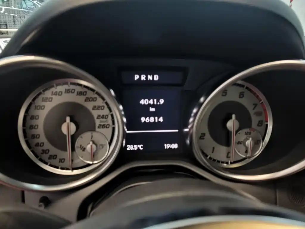 Mercedes-Benz SLK-Class — миниатюра 9