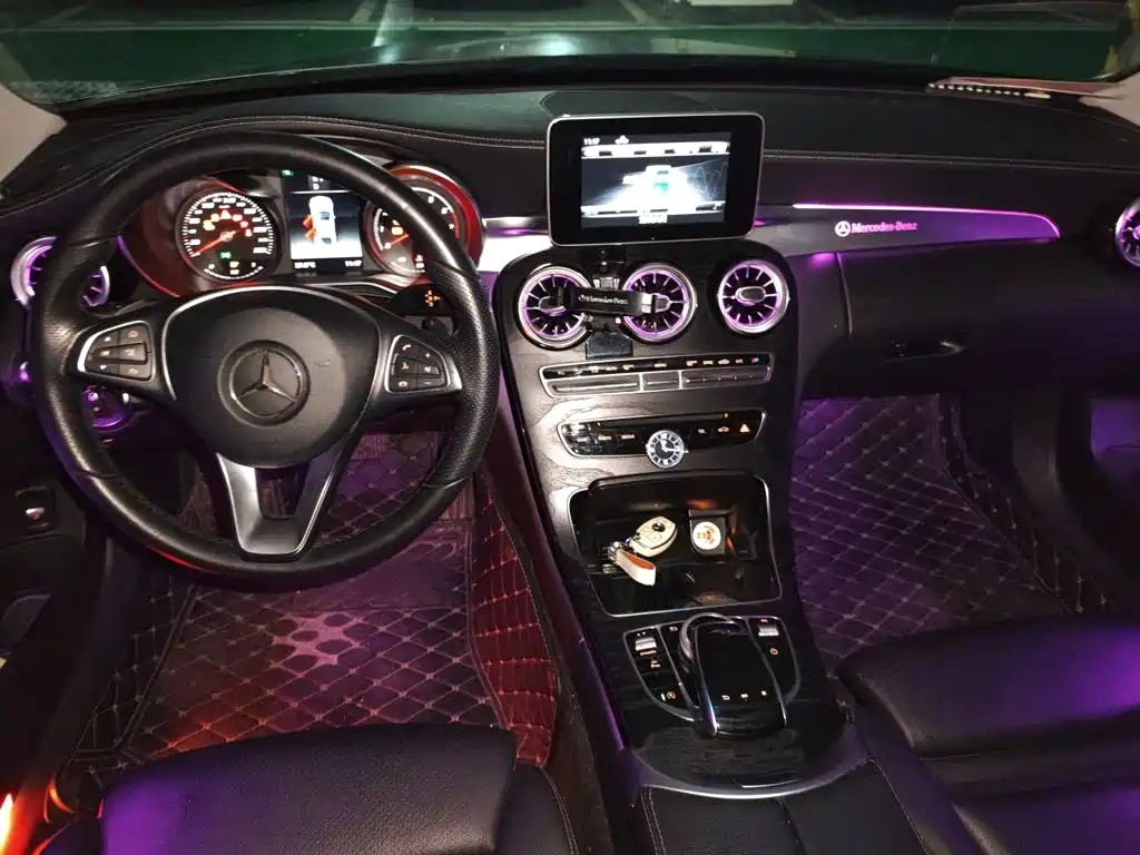 Mercedes-Benz C-Class — миниатюра 10