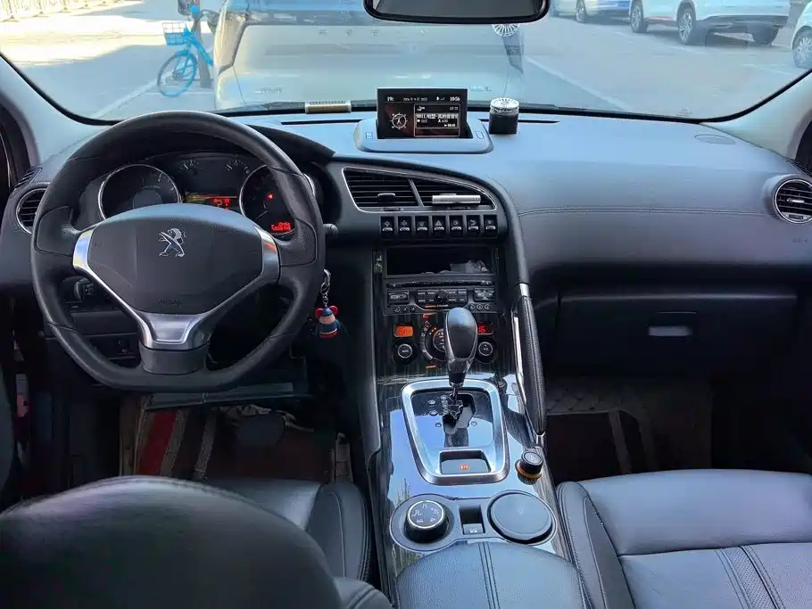Peugeot 3008 — миниатюра 12