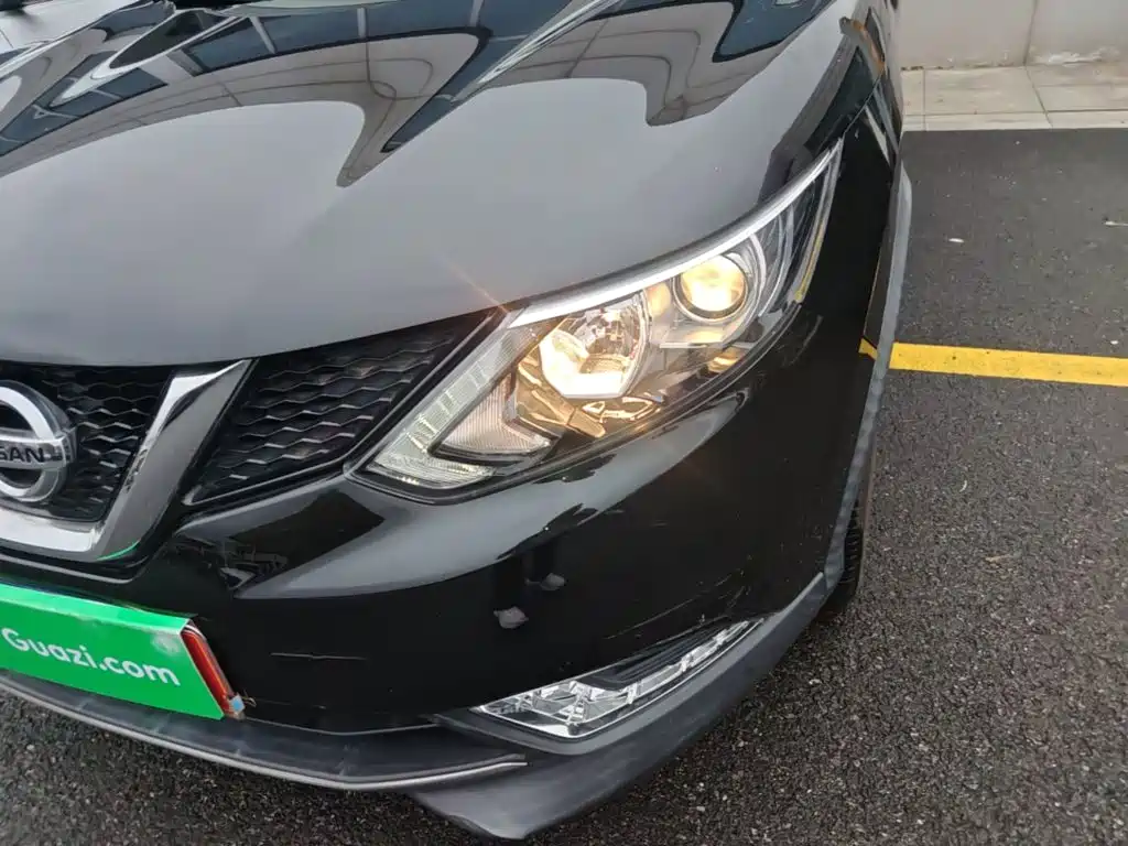 Nissan Qashqai — миниатюра 24