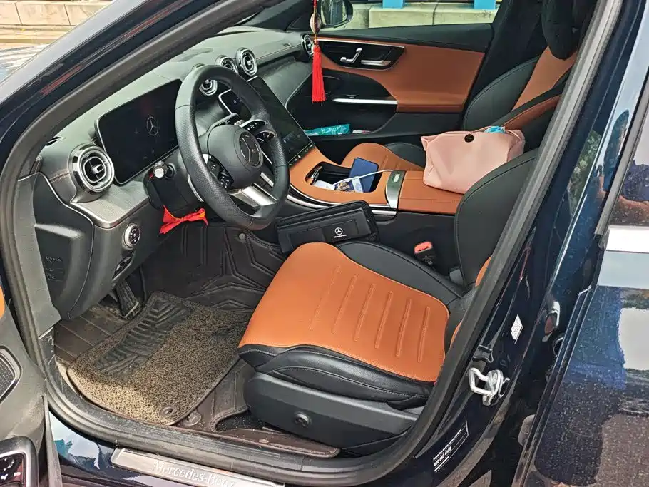 Mercedes-Benz C-Class — миниатюра 9