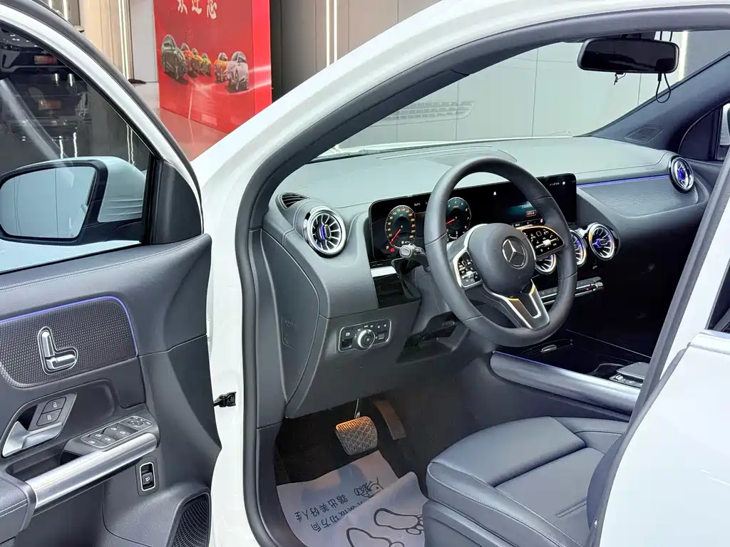 Mercedes-Benz GLA — миниатюра 4