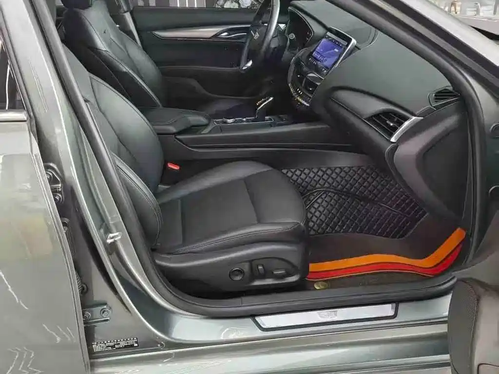 Cadillac CT5 — миниатюра 12