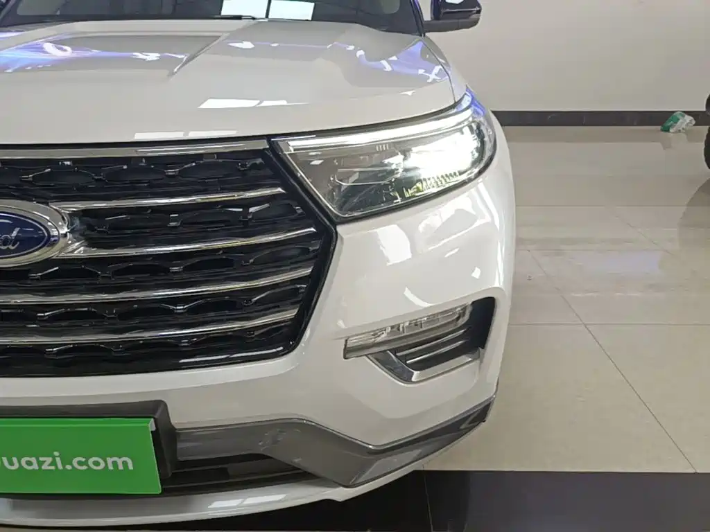 Ford Explorer — миниатюра 24