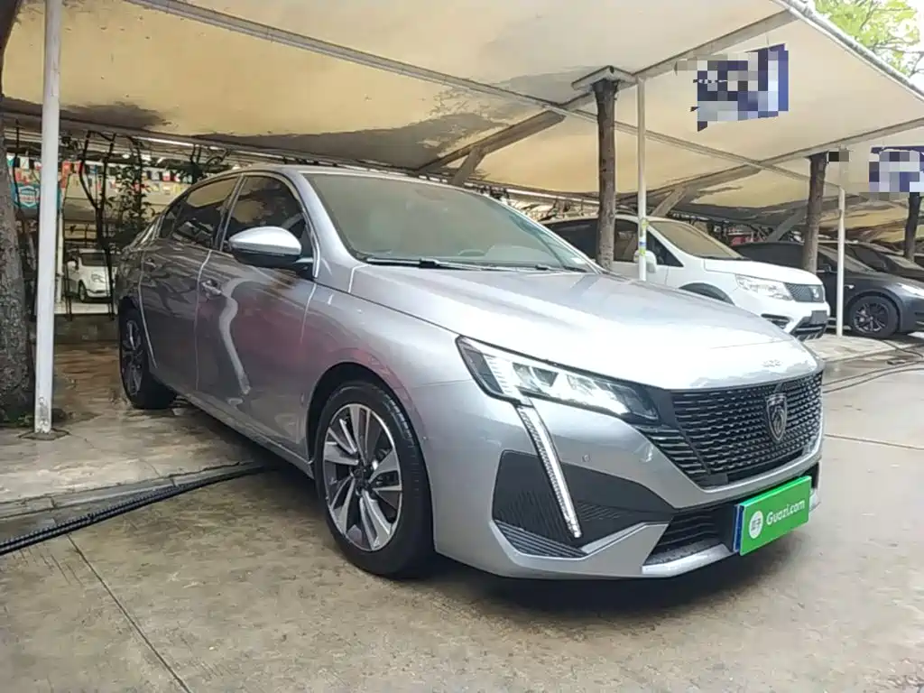 Peugeot 408 — миниатюра 4