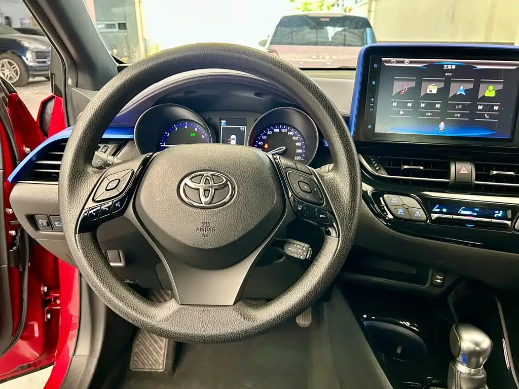 Toyota C-HR — миниатюра 12