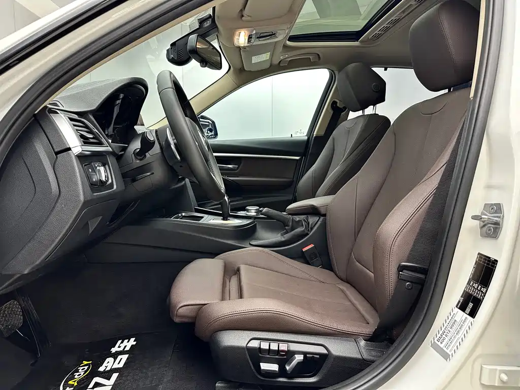 BMW 3 Series — миниатюра 11