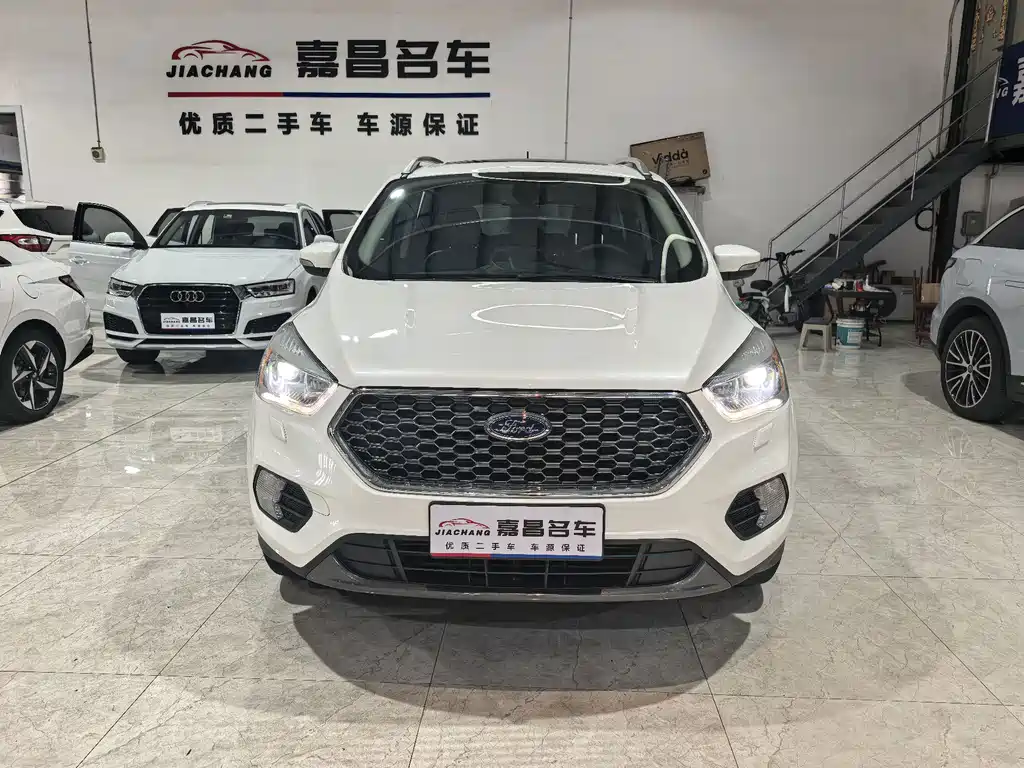 Ford Kuga — миниатюра 9