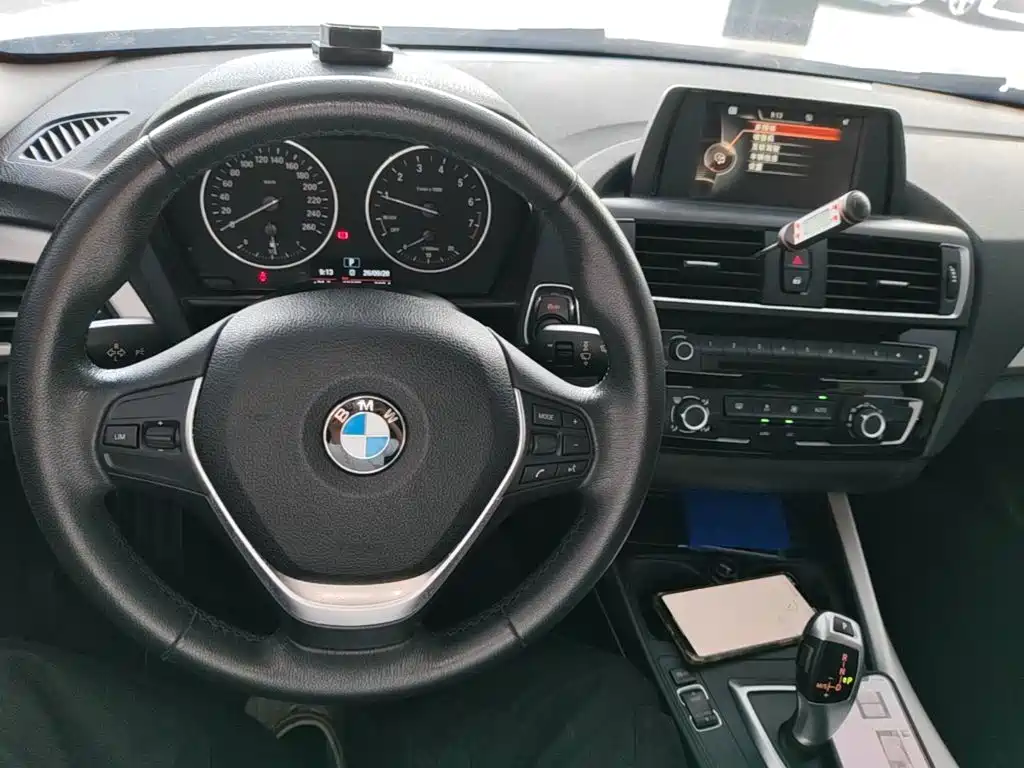 BMW 1 Series (Import) — миниатюра 10