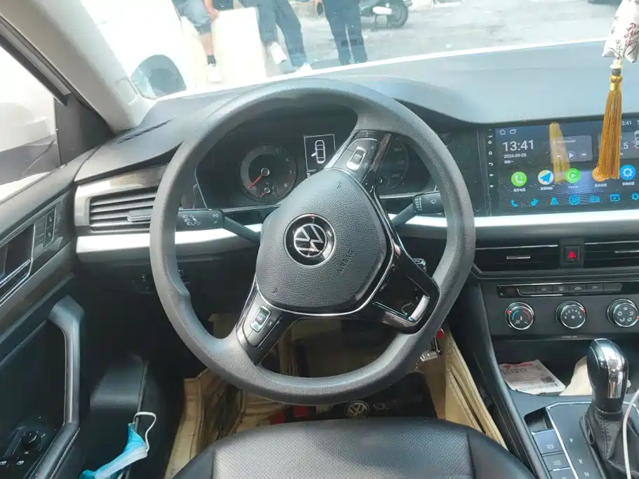 Volkswagen Lavida — миниатюра 15
