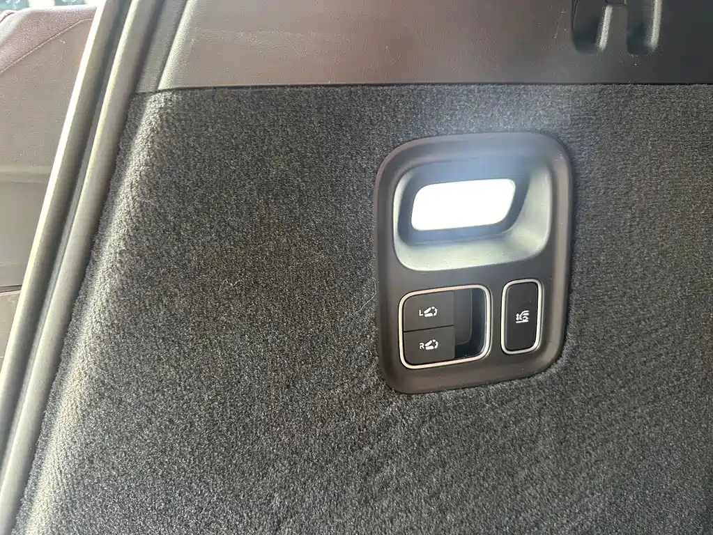 Li Auto Li L9 — миниатюра 14