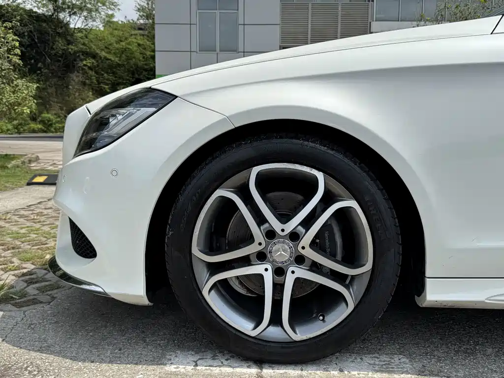 Mercedes-Benz CLS — миниатюра 16