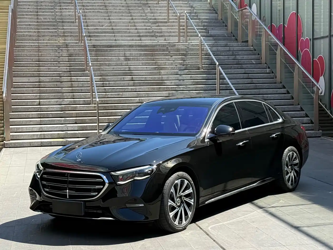 奔驰E级 2024款 改款 E 300 L 豪华型 2024