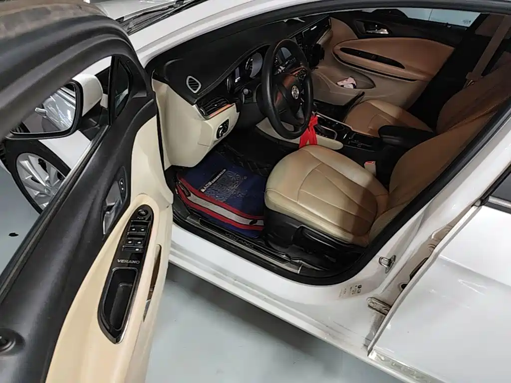 Buick Verano — миниатюра 16