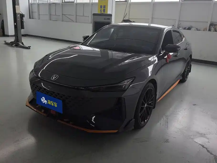 Changan UNI-V