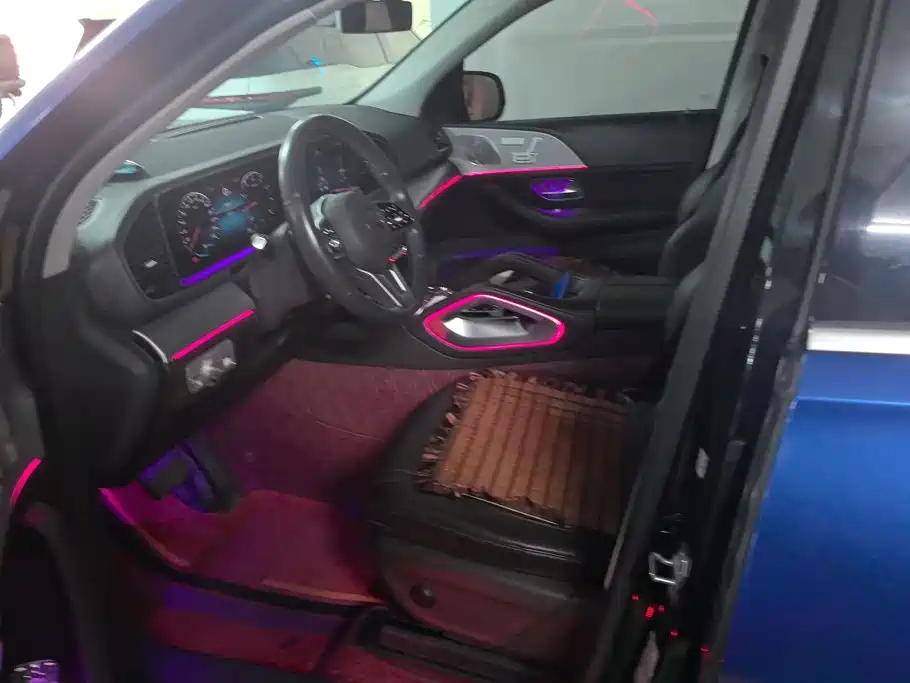 Mercedes-Benz GLE (Import) — миниатюра 9