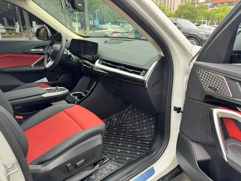 BMW X1 — миниатюра 4
