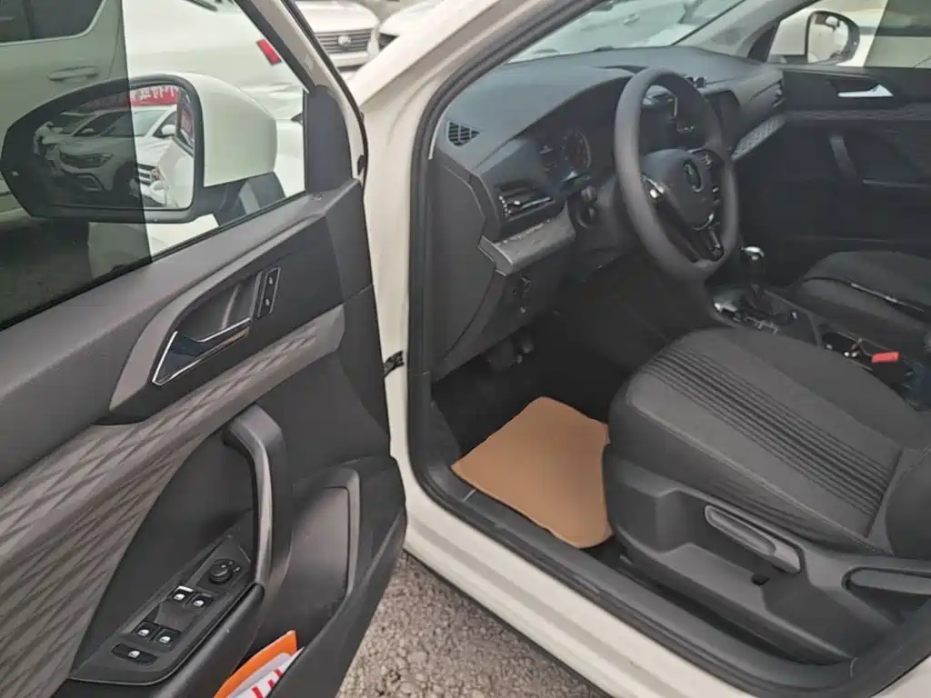 Volkswagen Tharu — миниатюра 16