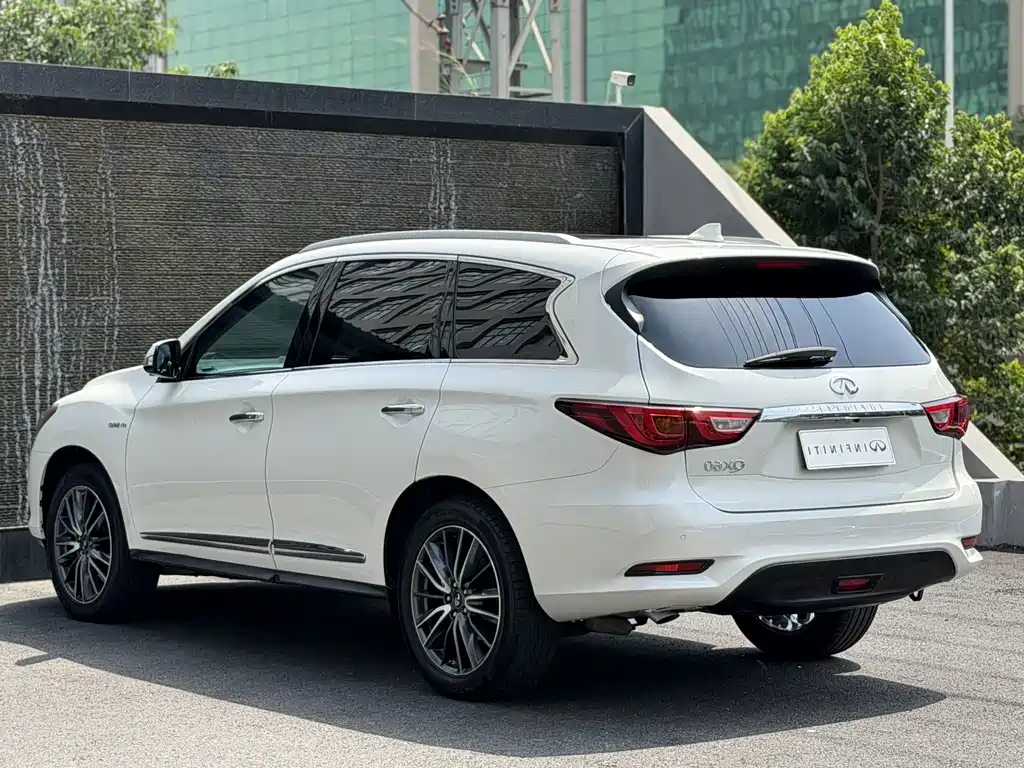 Infiniti QX60 (Import) — миниатюра 7