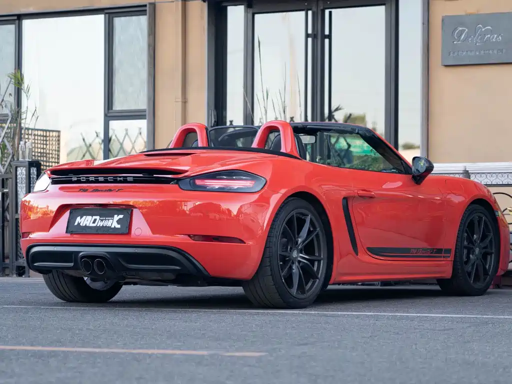 Porsche 718 2022 Boxster T 2.0T