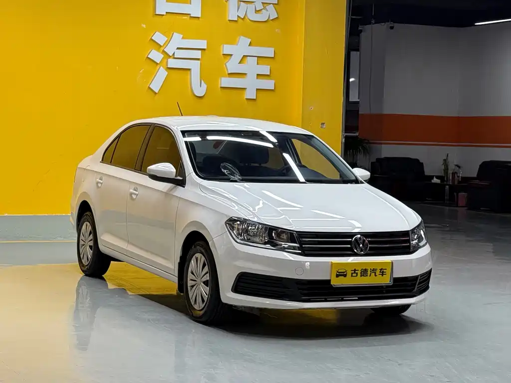 Volkswagen Santana — миниатюра 3
