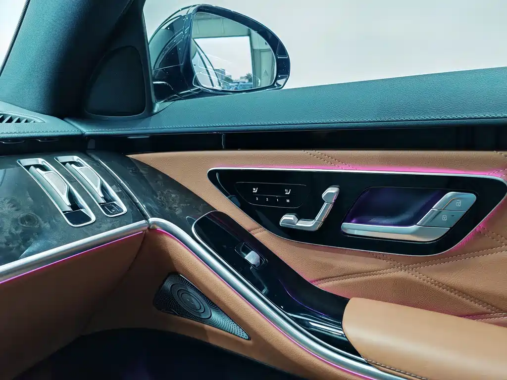 Mercedes-Benz S-Class — миниатюра 16