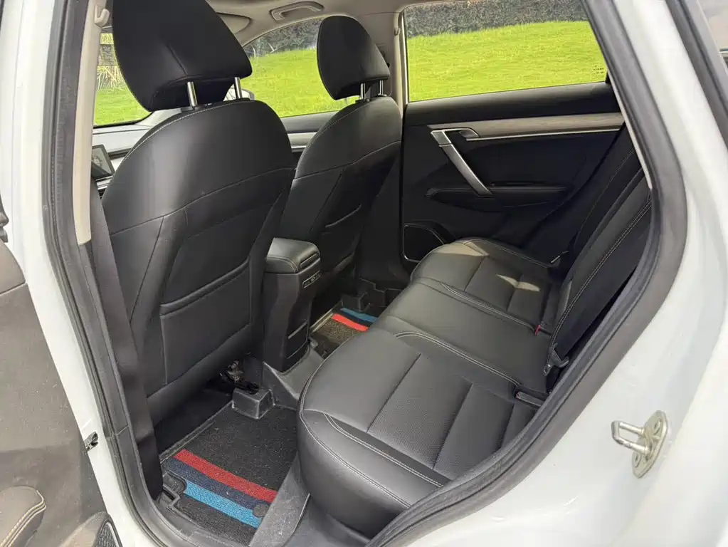 GEELY AUTOMOBILE BINYUE