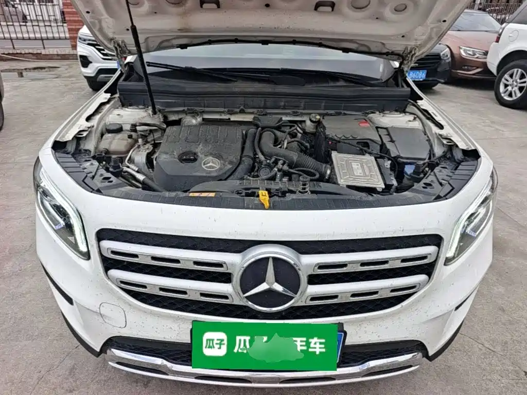 Mercedes-Benz GLB — миниатюра 20