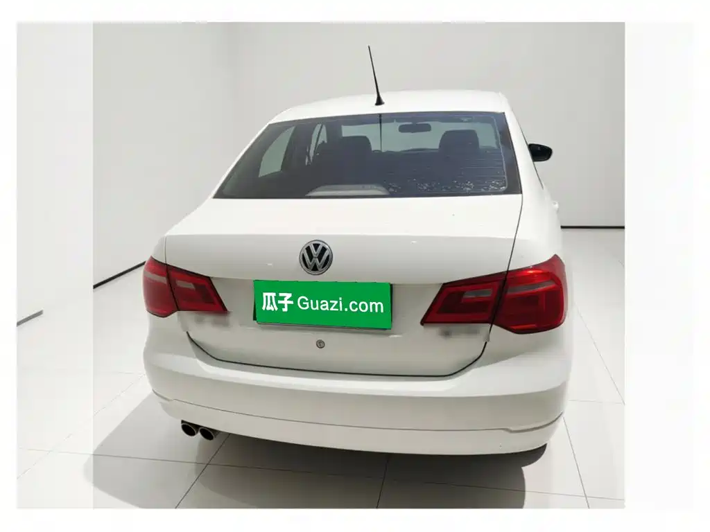 Volkswagen Jetta — миниатюра 5