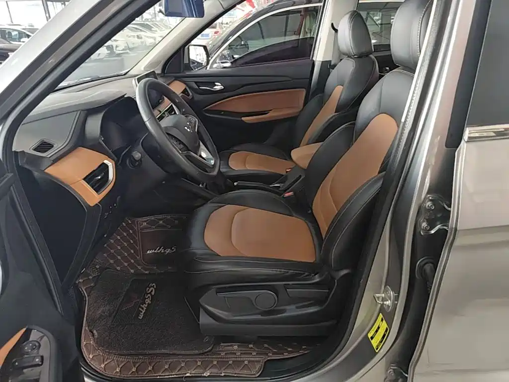 Wuling Hongguang S3 — миниатюра 15