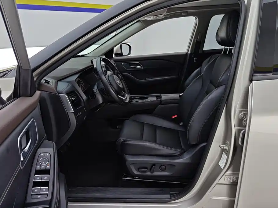 Nissan X-Trail — миниатюра 9