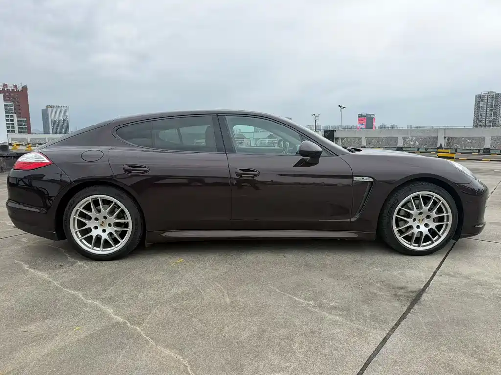 Porsche Panamera — миниатюра 8