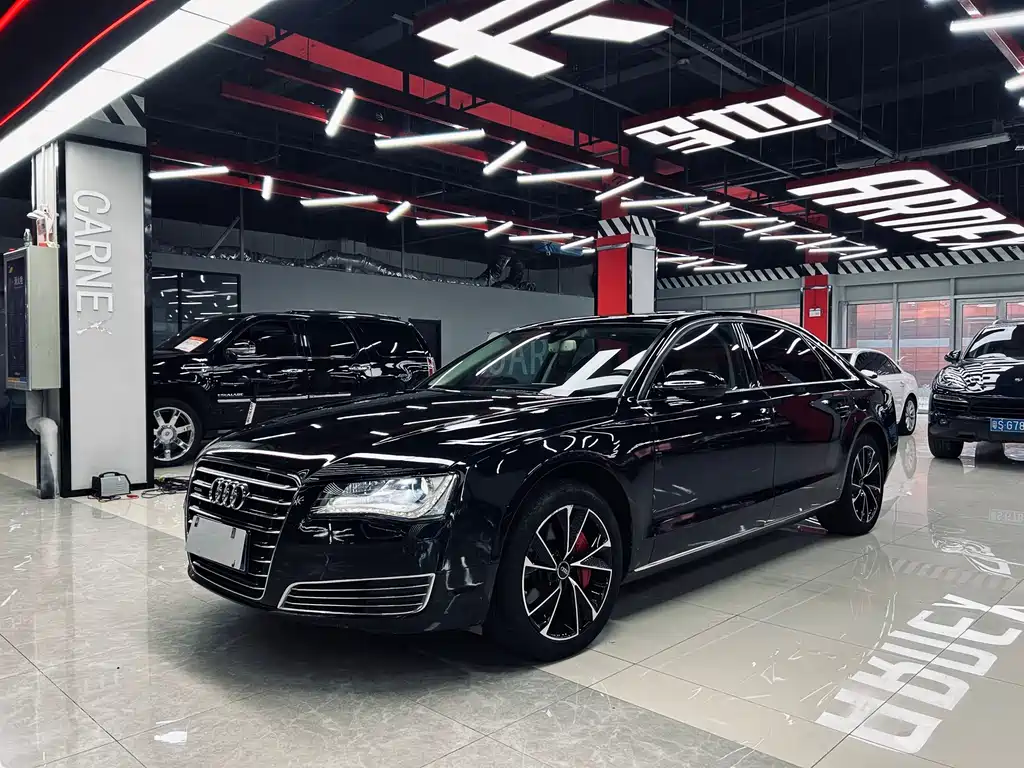Audi A8 2011