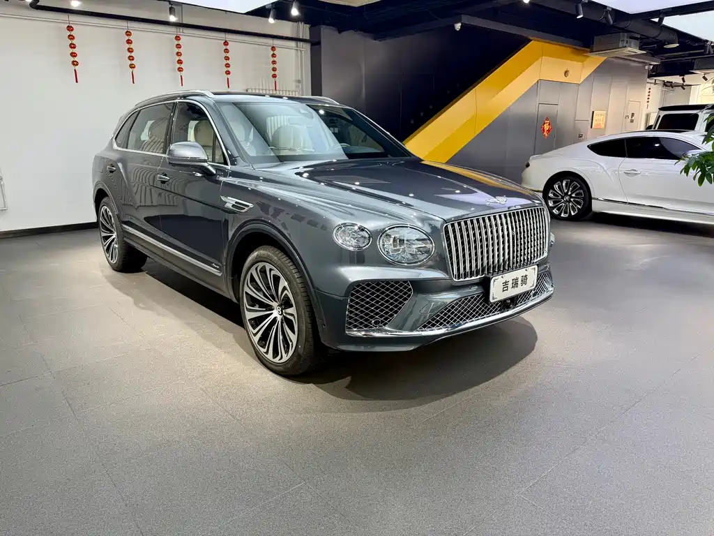 Bentley Bentayga 2024 4.0T V8