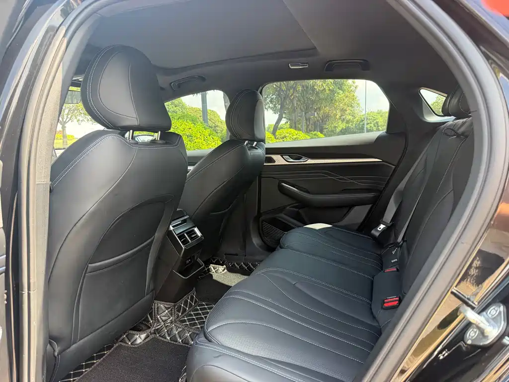 Geely Xingrui — миниатюра 15