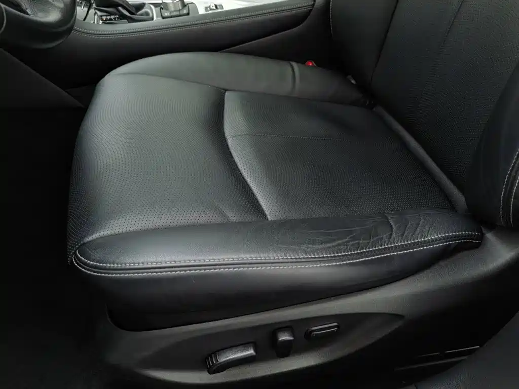 Infiniti Q50L — миниатюра 20