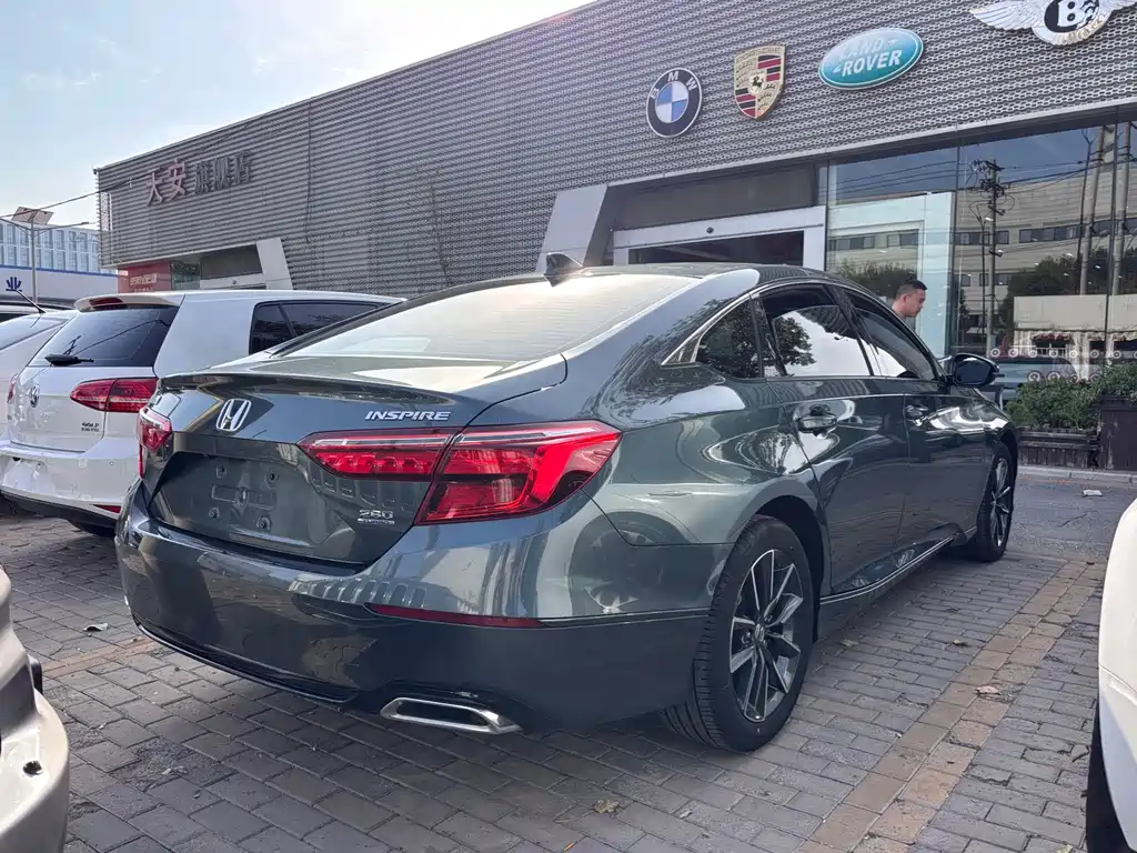 Honda Inspire — миниатюра 3
