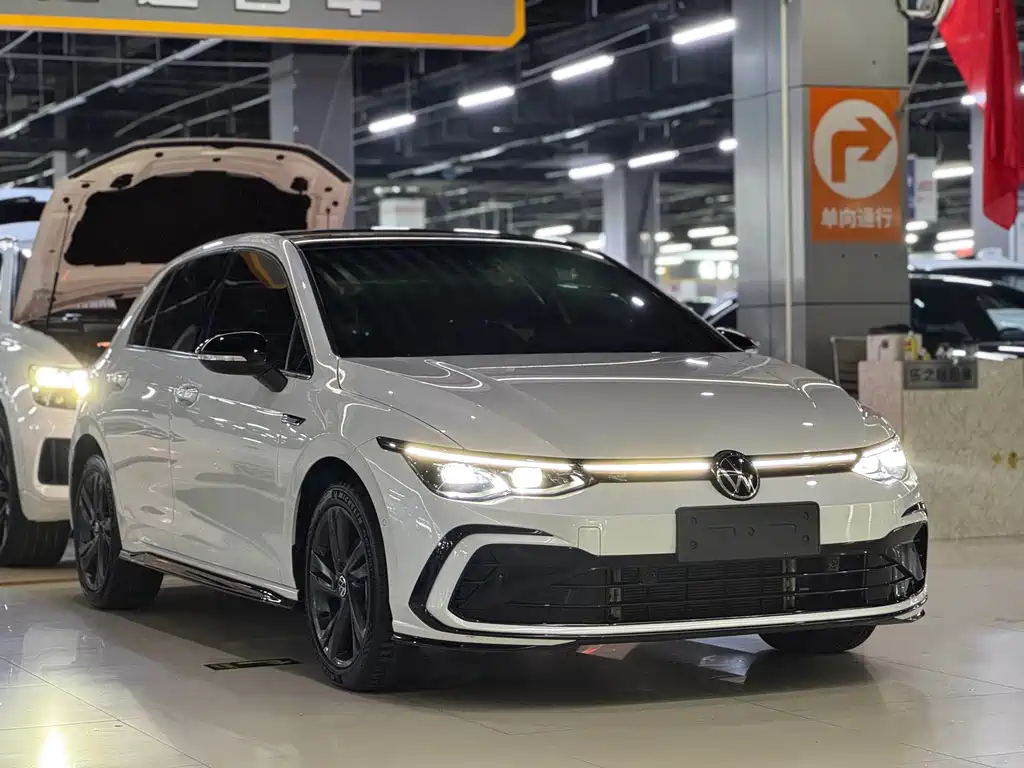 Volkswagen Golf — миниатюра 3
