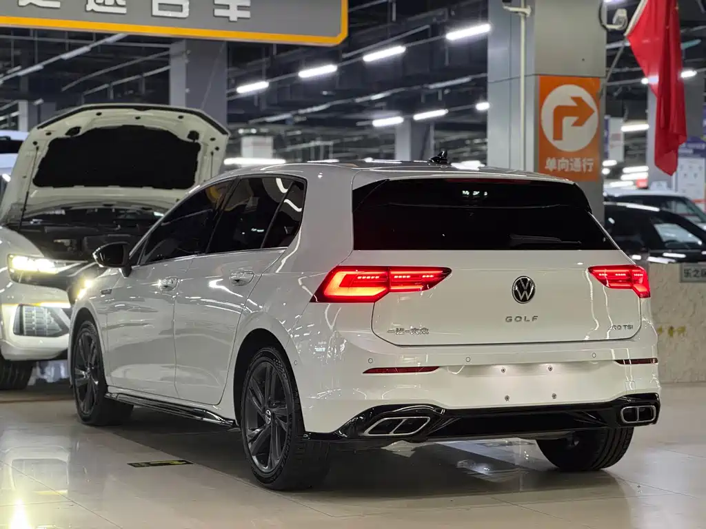Volkswagen Golf — миниатюра 6