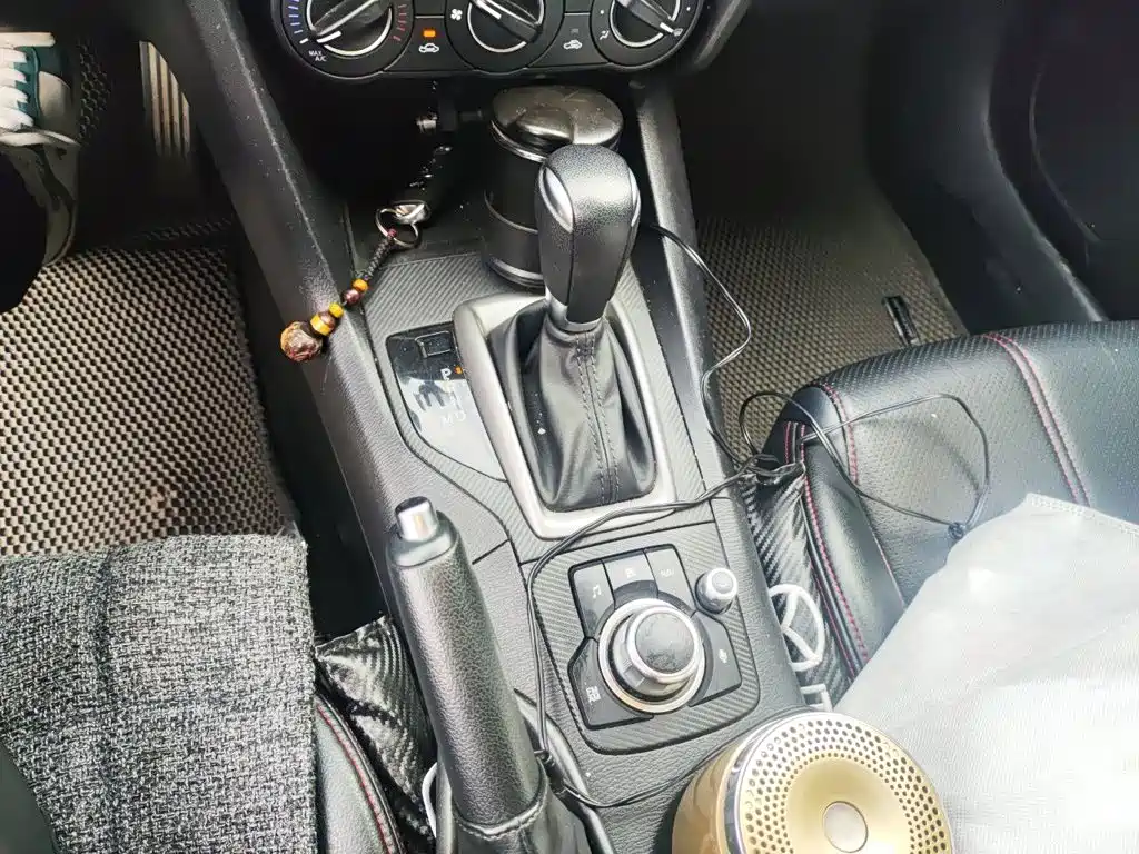 Mazda 3 Axela — миниатюра 15