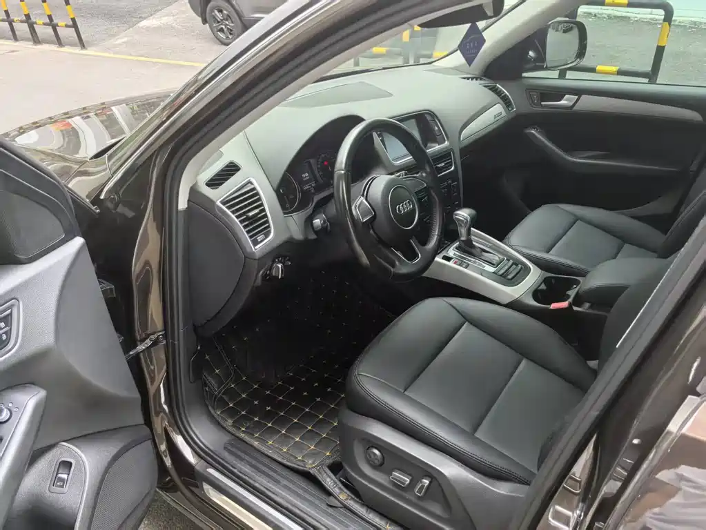 Audi Q5 — миниатюра 11