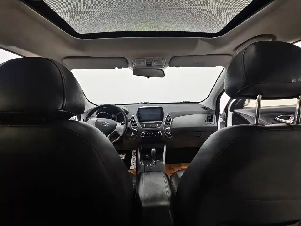 Hyundai ix35 — миниатюра 10