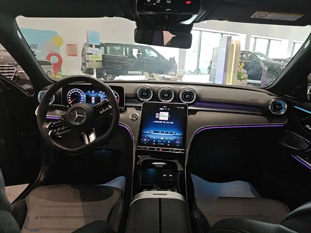Mercedes-Benz C-Class — миниатюра 10