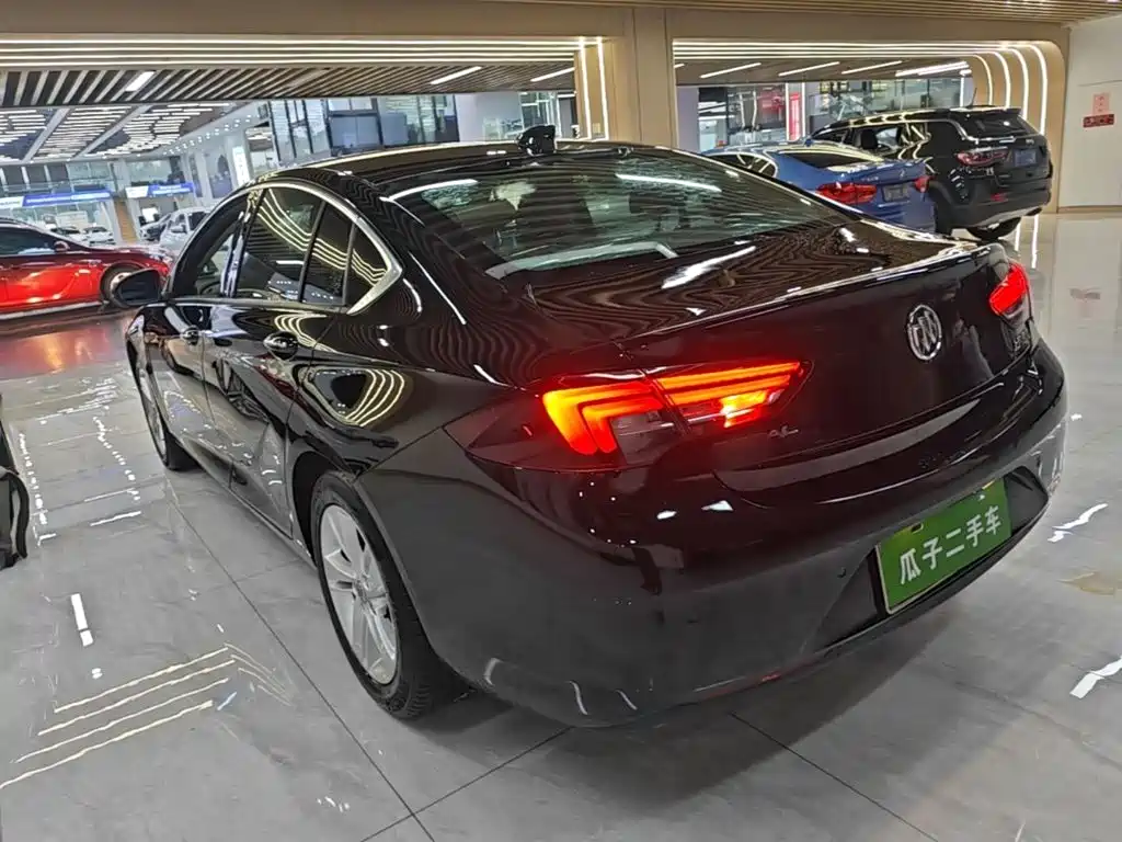 Buick Regal — миниатюра 5