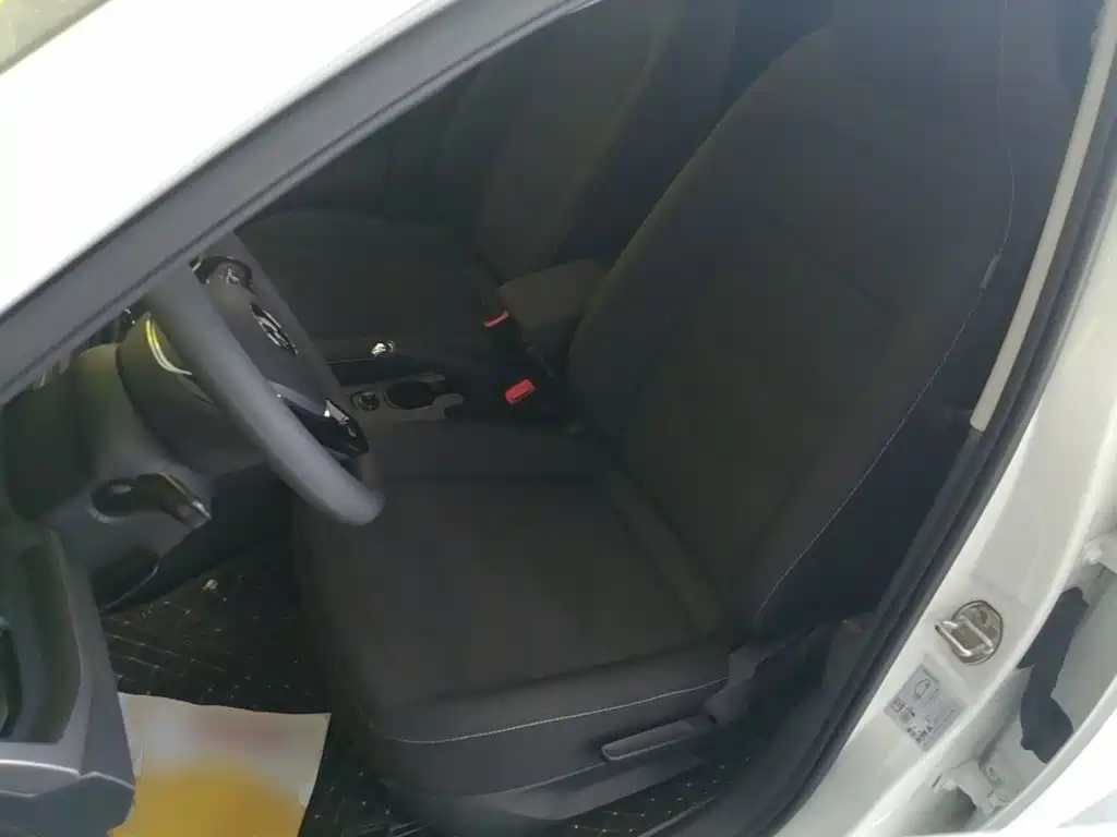 Volkswagen Polo — миниатюра 15
