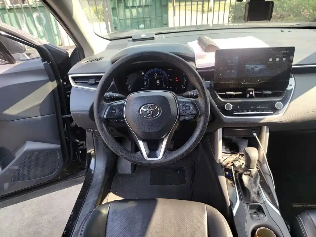 Toyota Frontlander — миниатюра 6
