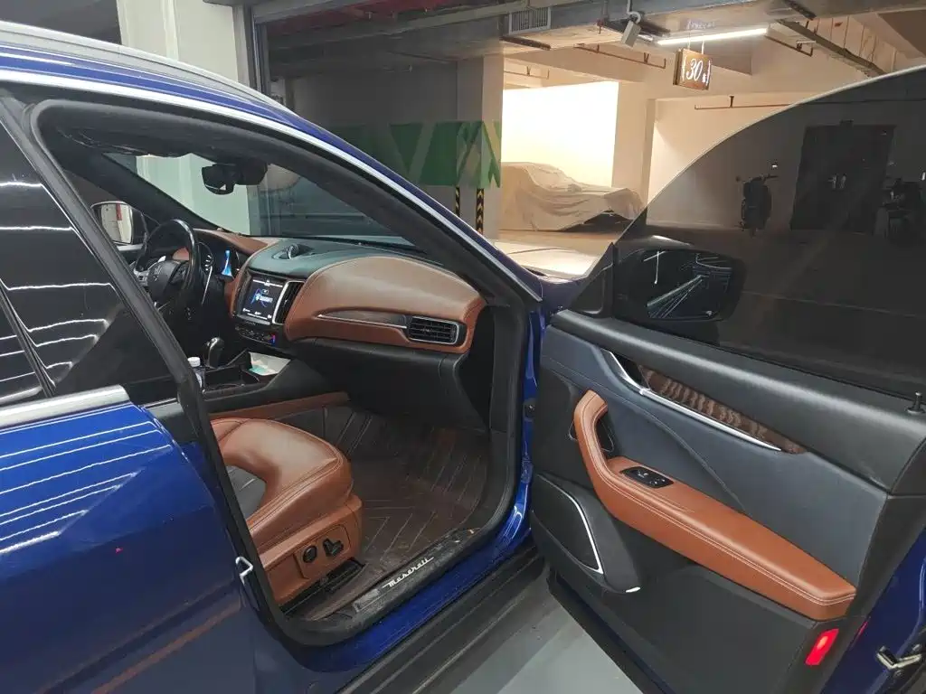 Maserati Levante — миниатюра 21