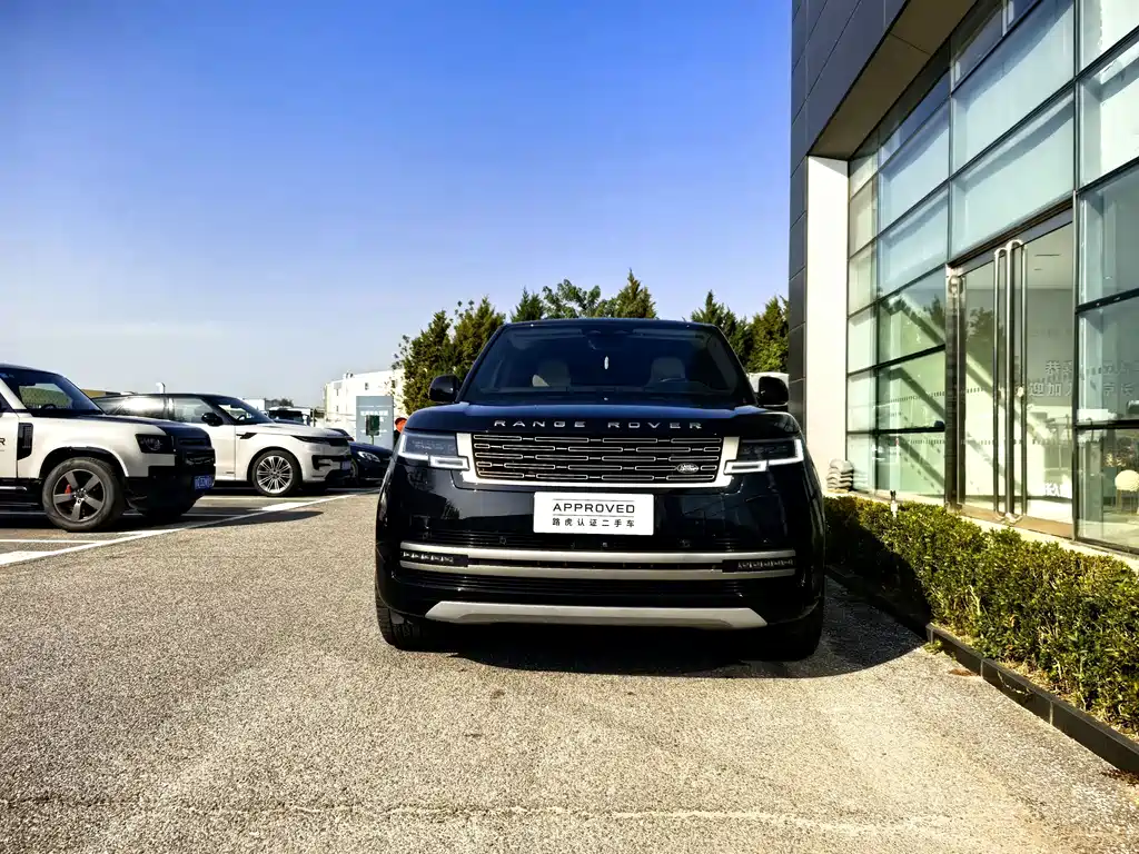 Land Rover Range Rover — миниатюра 2