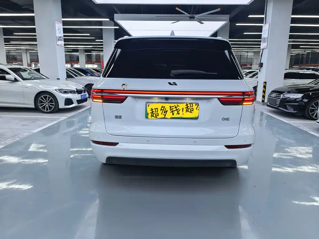 Li Auto Li ONE — миниатюра 14