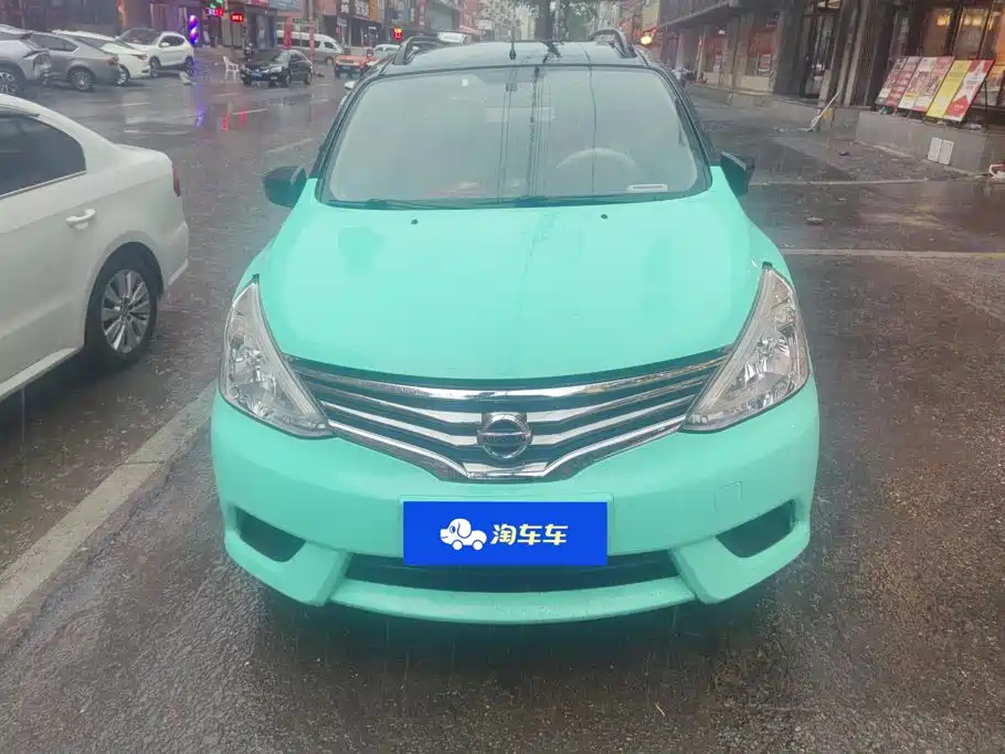 Nissan Livina — миниатюра 2